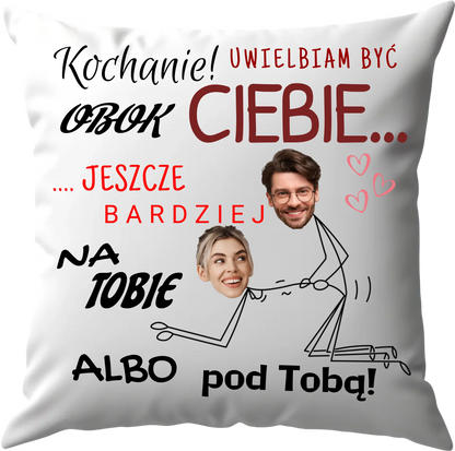 white-cushion-mockup-02