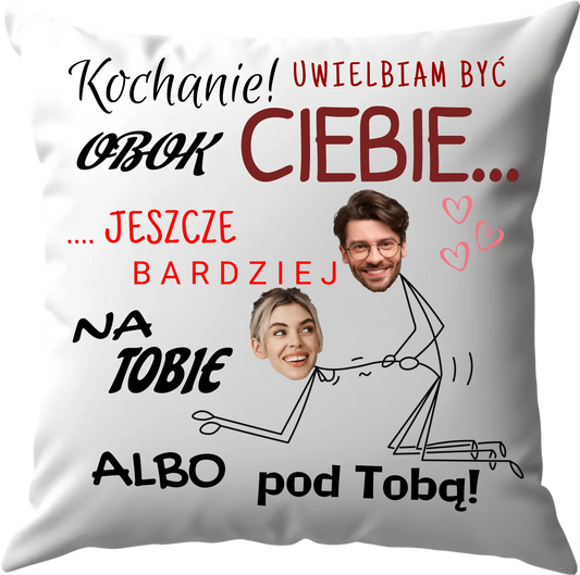 white-cushion-mockup-02