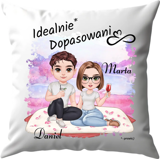 white-cushion-mockup-02